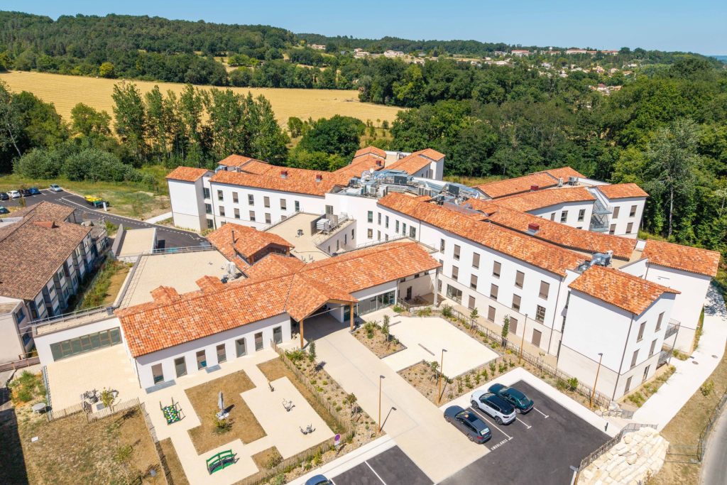 ENOVA_EHPAD_090725_®AV-32